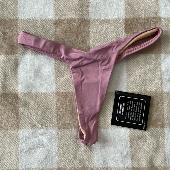 Pink Thong Bikini Bottom Swim Newport News size 4 - Picture 1 of 4